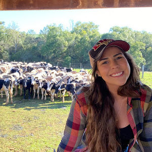 Meet your Posher, Ana